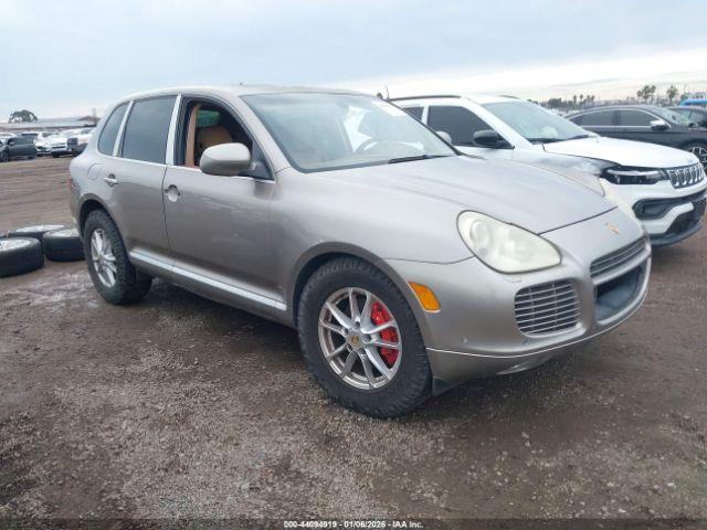  Salvage Porsche Cayenne