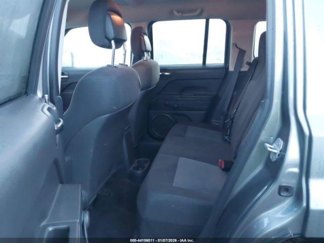 Jeep Patriot Sport Image 8