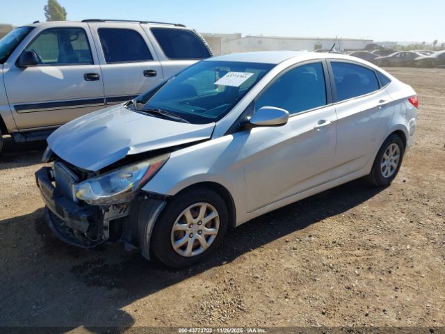 Hyundai ACCENT Gls Image 7