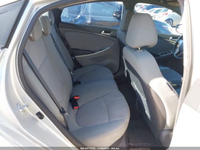 Hyundai ACCENT Gls Image 5