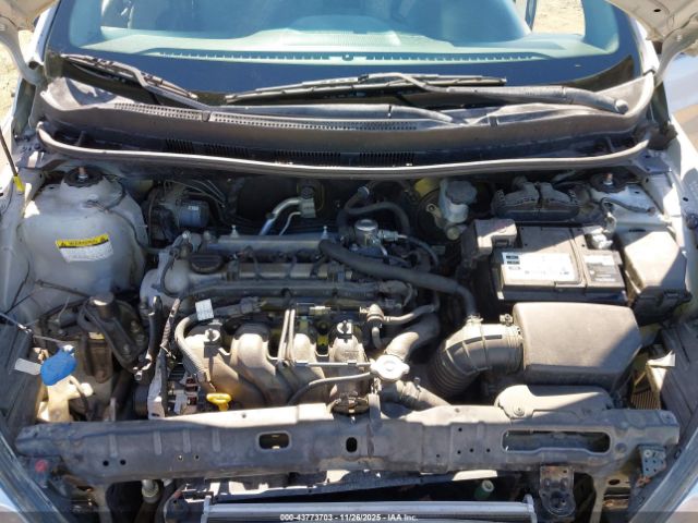 Hyundai ACCENT Gls Image 2