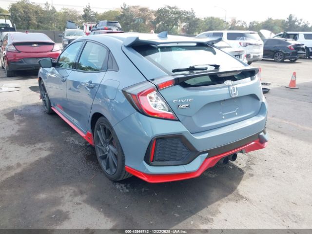 Honda Civic Sport Image 9