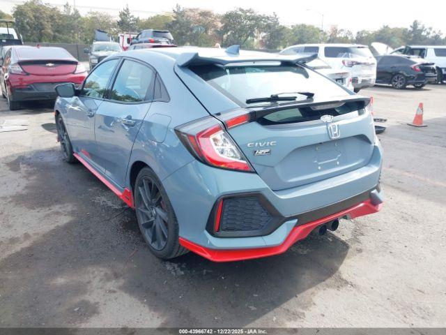 Honda Civic Sport Image 9