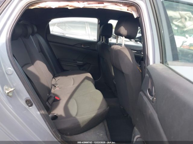 Honda Civic Sport Image 11