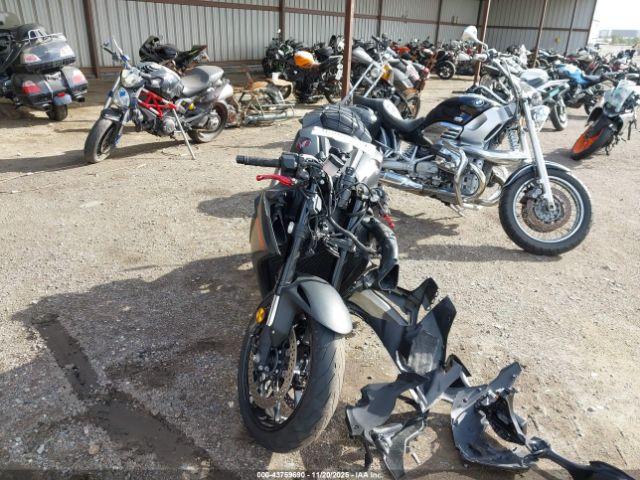 Honda Cbr1000 Rr Image 13