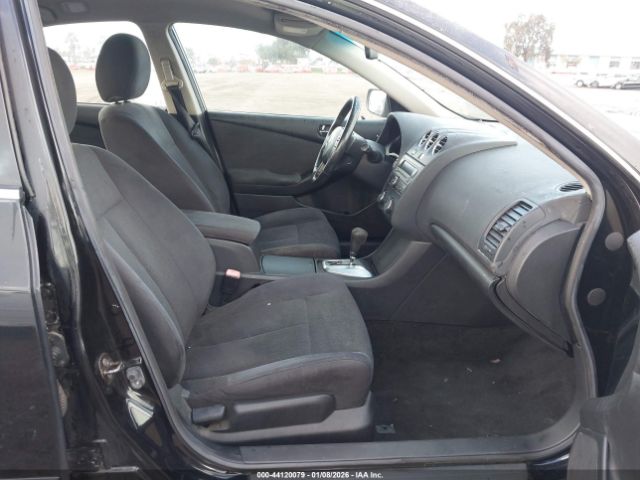 Nissan Altima 2.5 S Image 10