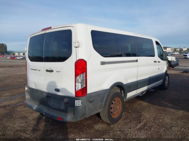 Ford Transit Xlt Image 4