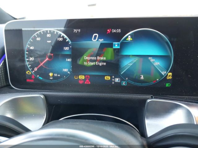 Mercedes-Benz GLB Image 8