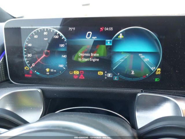 Mercedes-Benz GLB Image 8