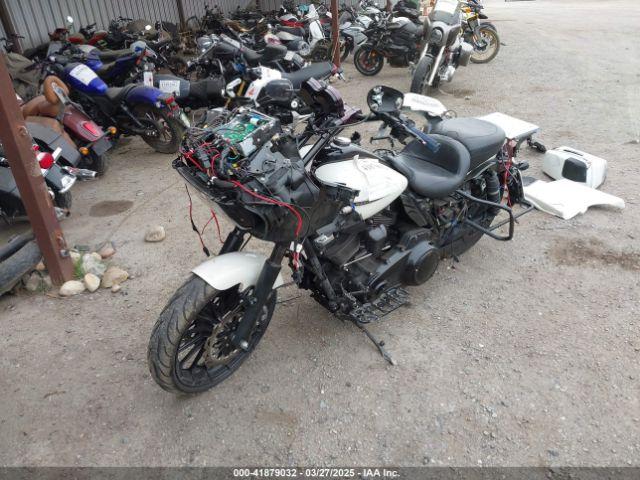 Harley-Davidson Fltrxs Road Glide Special Image 11