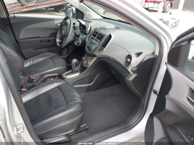 Chevrolet Sonic Ltz Auto Image 4