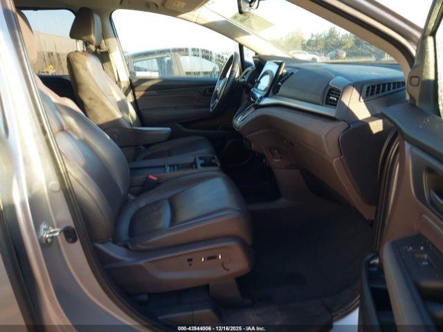 Honda Odyssey Image 5