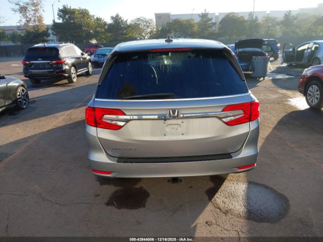 Honda Odyssey Image 16