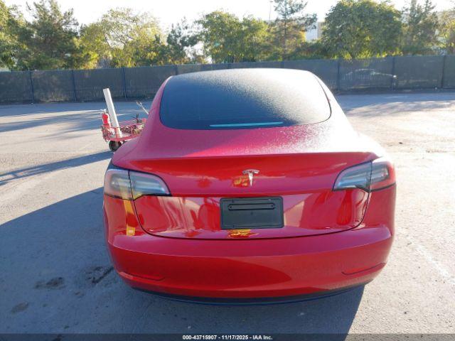Tesla Model 3 Rear-wheel Drive Image 13