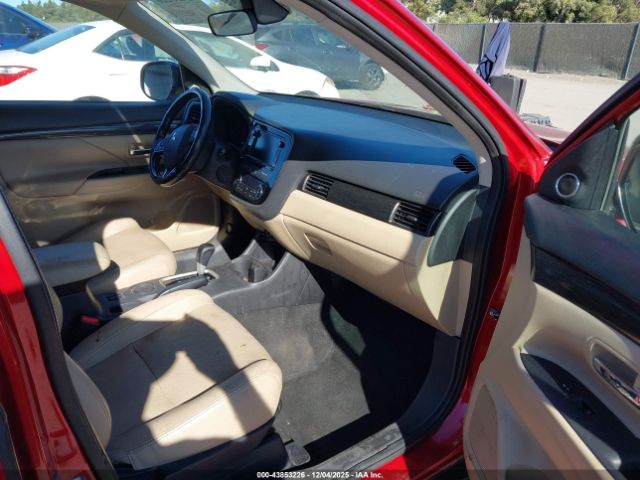 Mitsubishi Outlander Sel Image 10