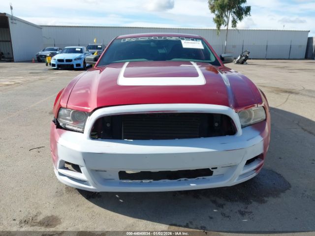 Ford Mustang V6 Image 13