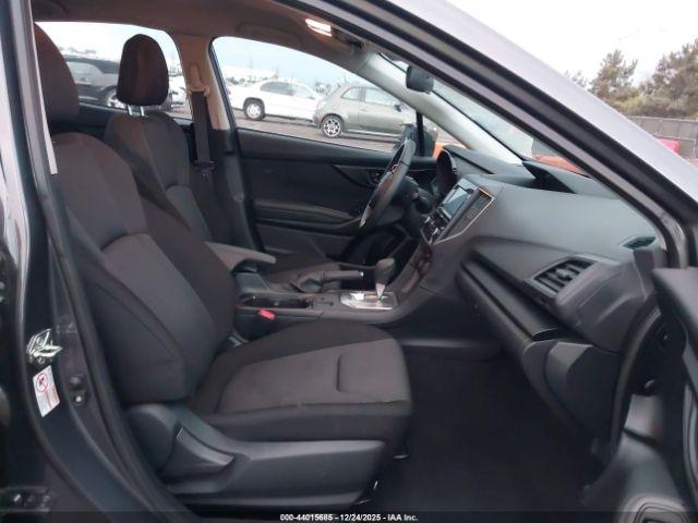 Subaru Impreza 5-door Image 9