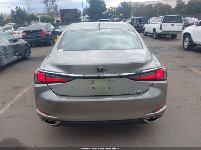 Lexus Es Image 12