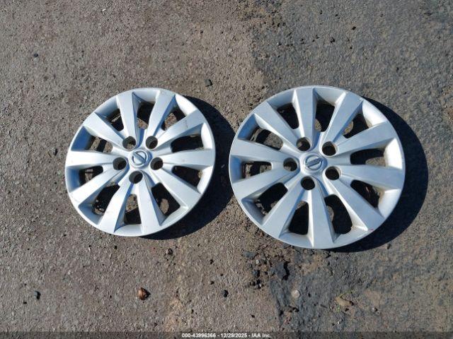 Nissan LEAF S Image 4