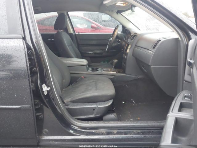 Dodge Charger Image 2