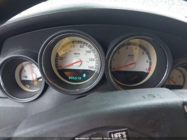 Dodge Charger Image 12