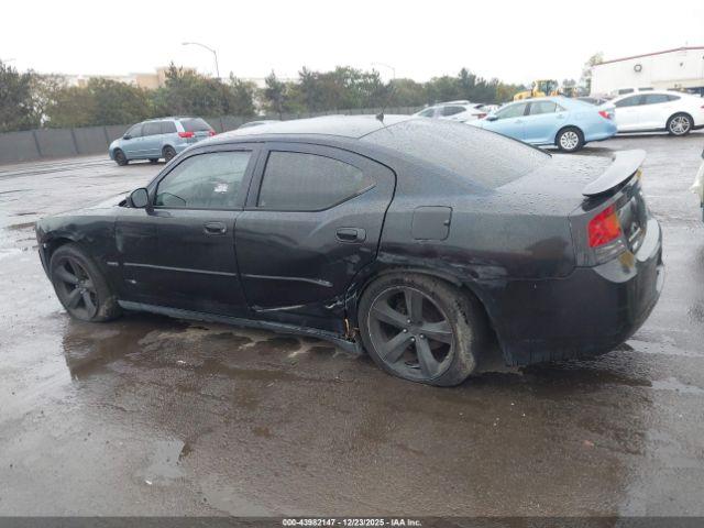 Dodge Charger Image 11