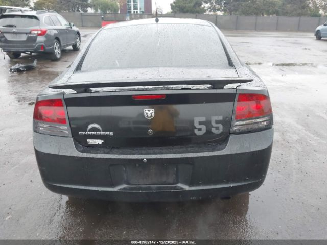 Dodge Charger Image 10