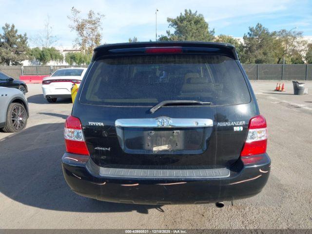 Toyota Highlander Limited V6 Image 16