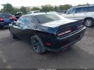 Dodge Challenger Sxt Image 3