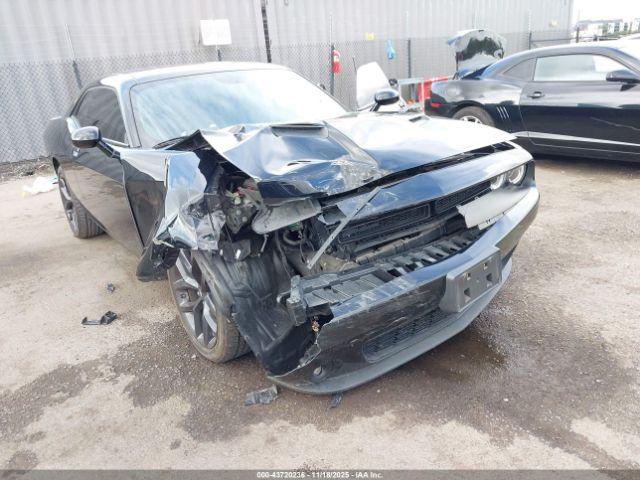 Dodge Challenger Sxt Image 5