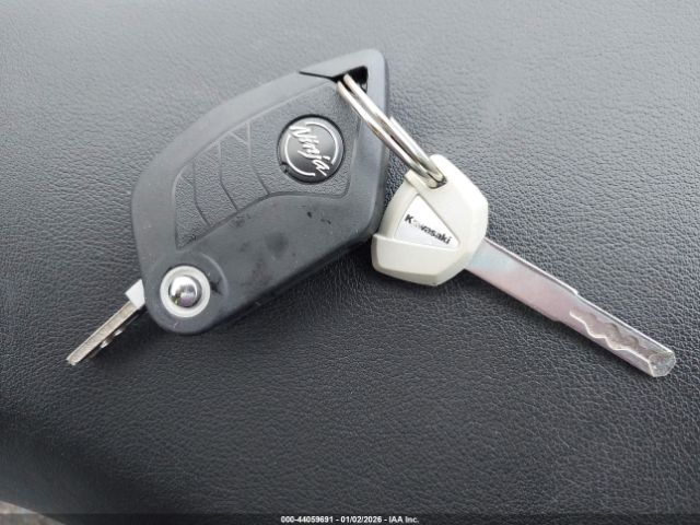 Kawasaki Ex500 Image 13