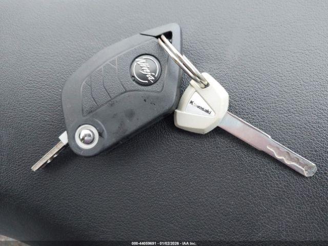 Kawasaki Ex500 Image 13