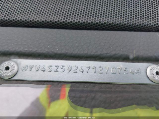 Volvo XC70 2.5t Image 10