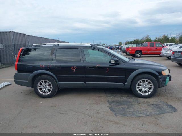 Volvo XC70 2.5t Image 11