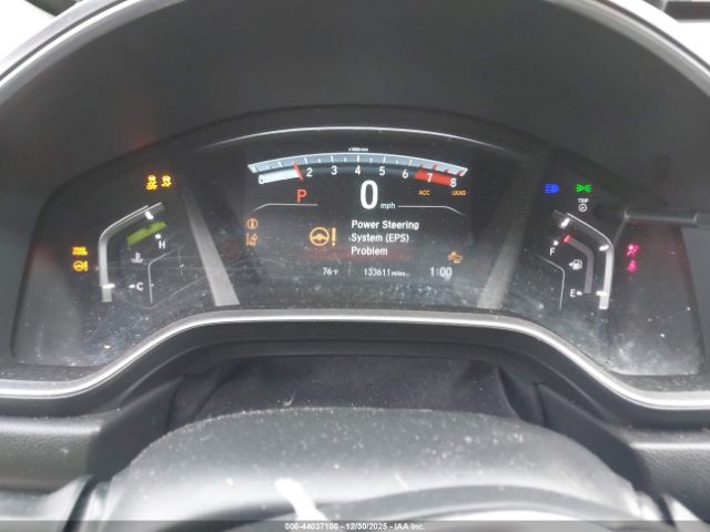 Honda CR-V Touring Image 7