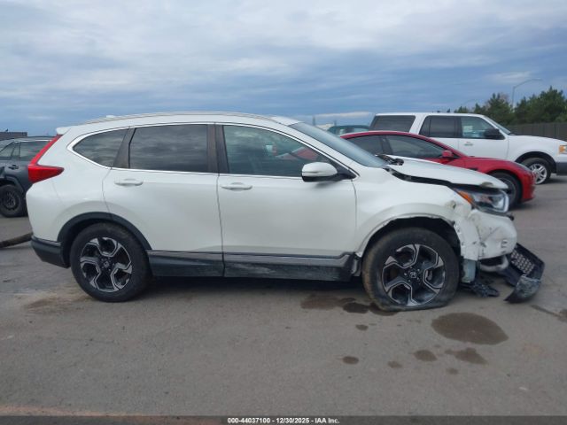 Honda CR-V Touring Image 4