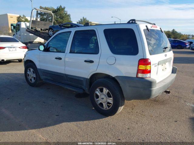 Ford Escape Xlt Image 13