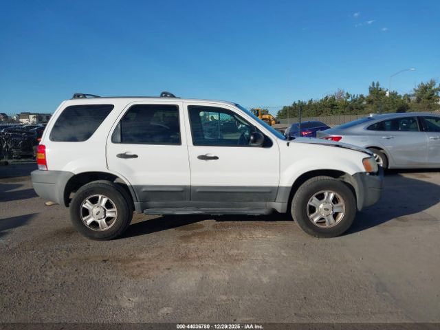Ford Escape Xlt Image 14