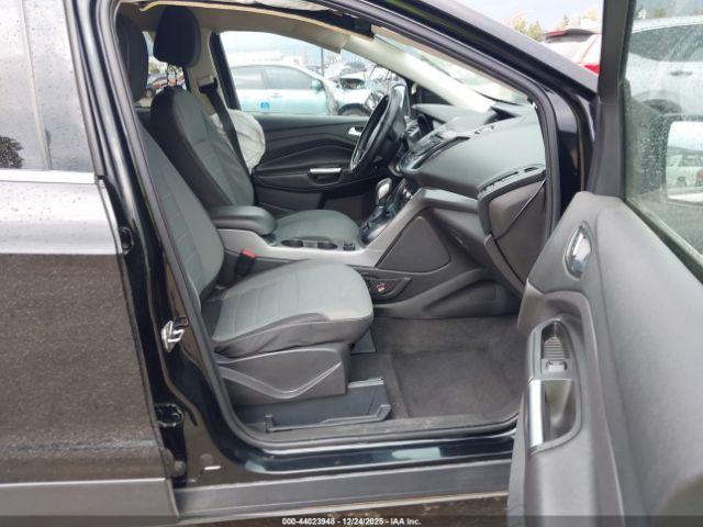 Ford Escape Se Image 5