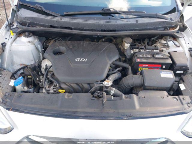 Hyundai ACCENT Se Image 5