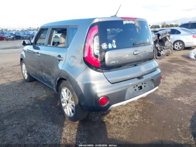 Kia Soul + Image 4