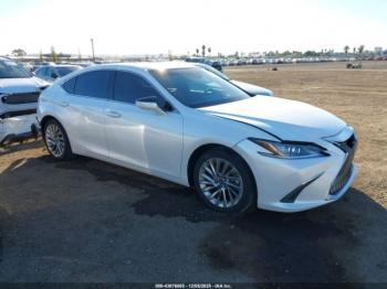  Salvage Lexus Es